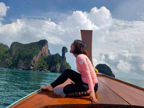 LINE ALBUM สี่เกาะ-ซันเซท 220928 0