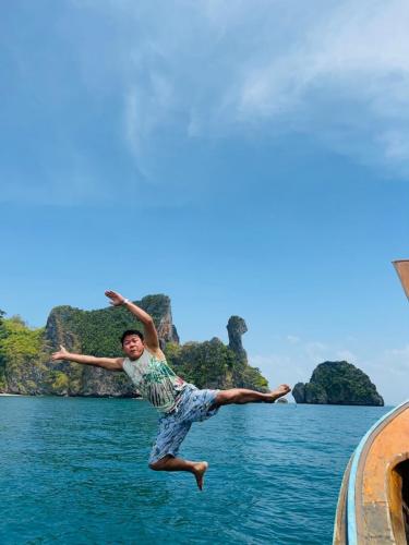 LINE ALBUM สี่เกาะ-ซันเซท 220928 16