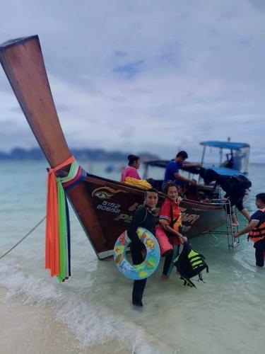 LINE ALBUM สี่เกาะ-ซันเซท 220928 4