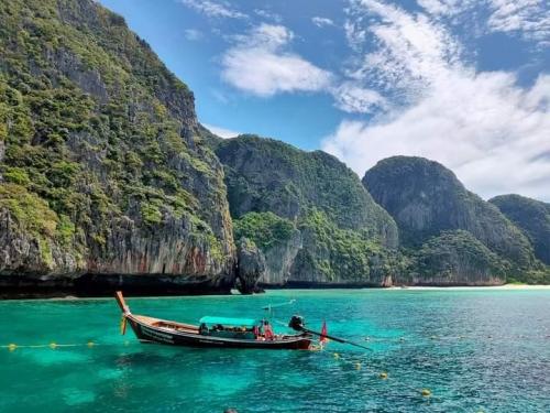 LINE ALBUM ทริปพีพี 220910 11