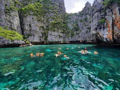 LINE ALBUM ทริปพีพี 220910 16