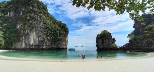 LINE ALBUM เกาะห้อง 220926 3