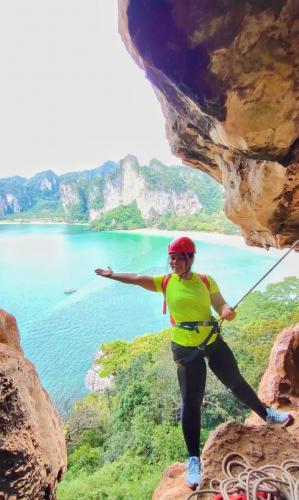 LINE ALBUM ปีนผา-โรยตัว 220909 28